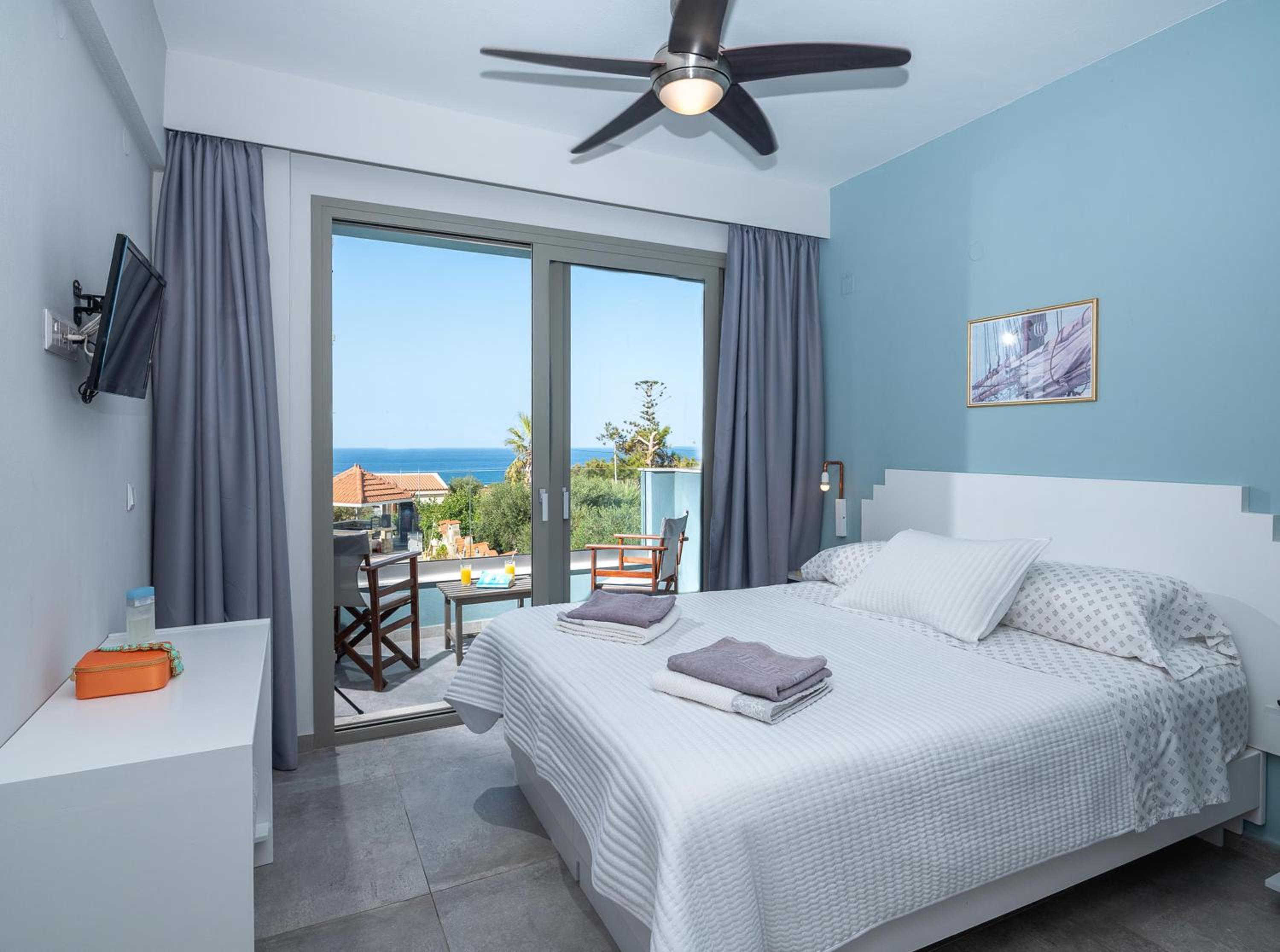 Evalia Apartments