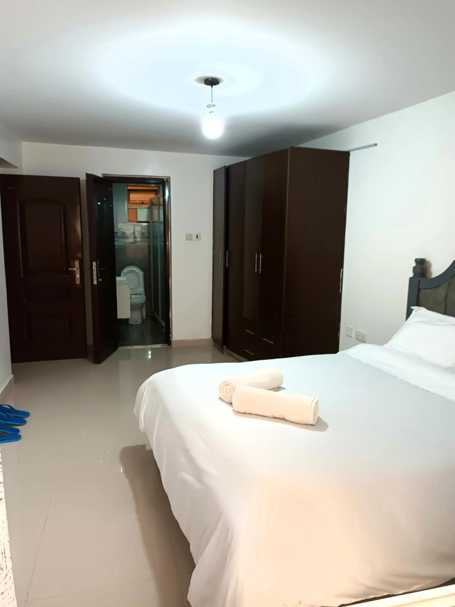 CastleHomes Luxurious Apartments