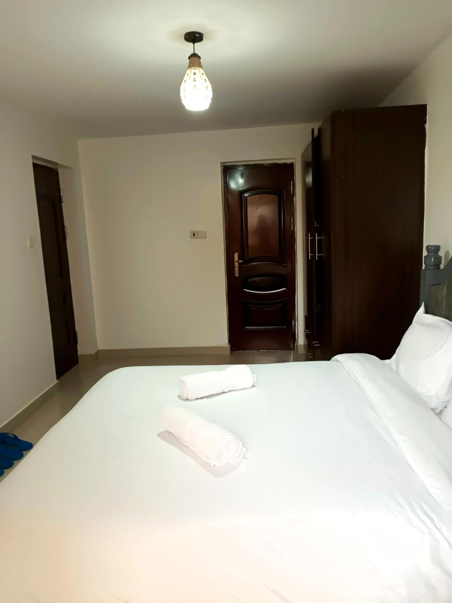 CastleHomes Luxurious Apartments
