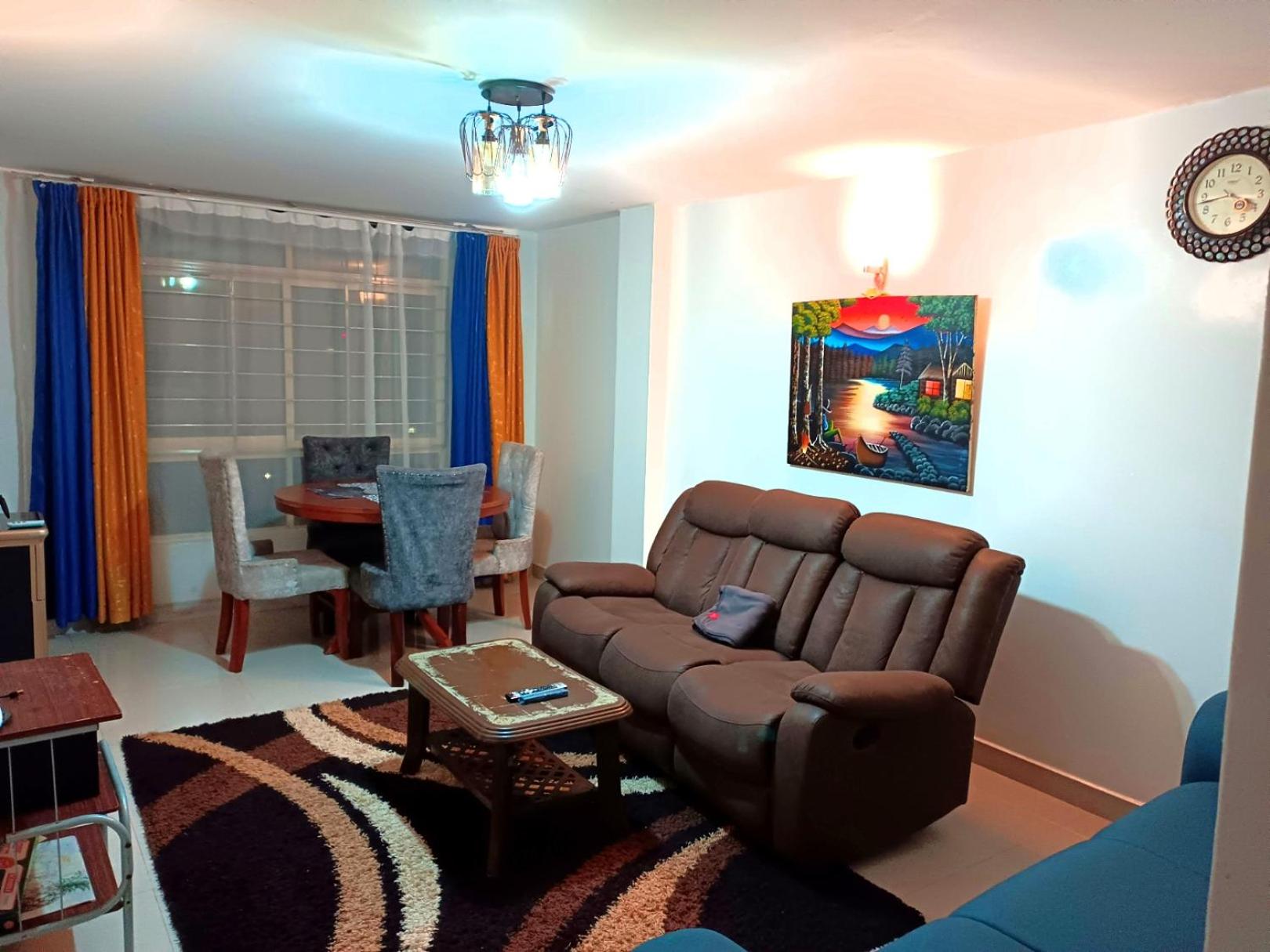 CastleHomes Luxurious Apartments