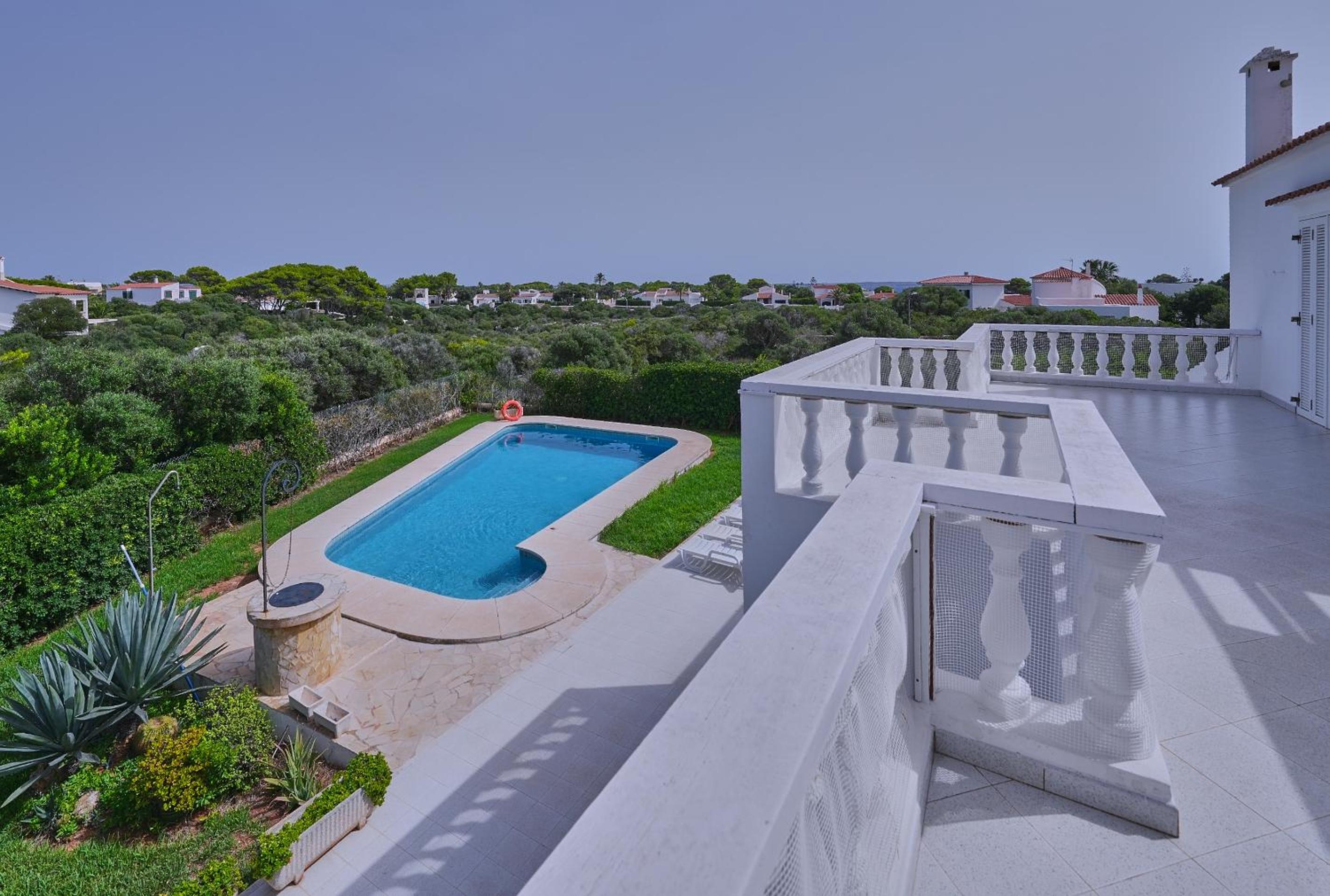 Villa Savanna Spacious villa with private pool near the beach