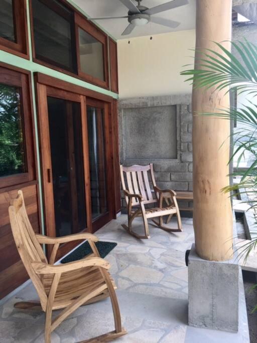 Modern Studio/Apt overlooking Pool/Ocean view view 3