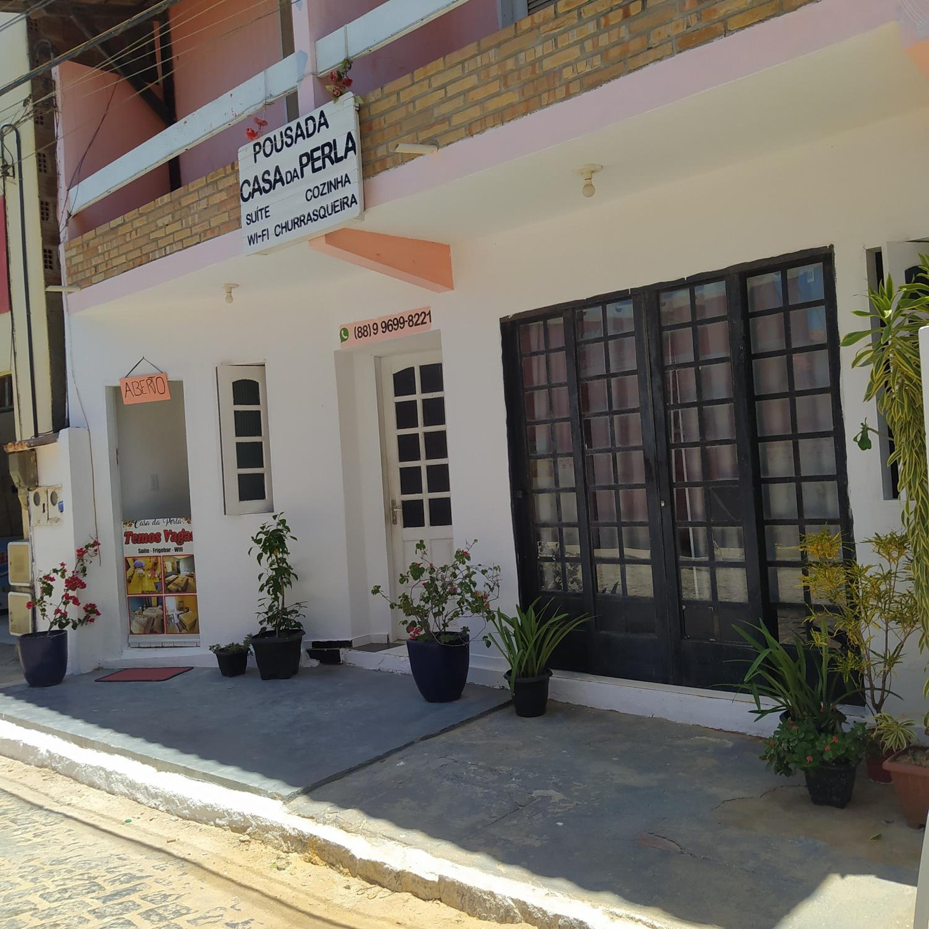 Hotel Pousada Casa da Perla - Image 1