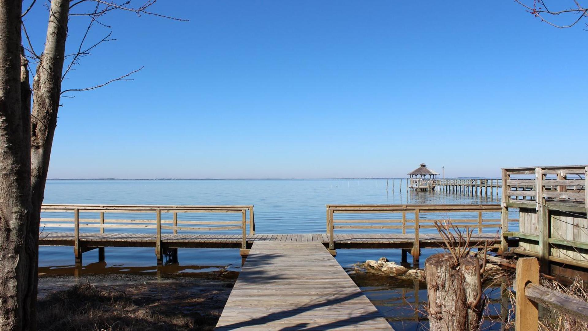Soundfront, Sound View, Hot Tub, Community Amenities, 528, Celestial Haven view 5