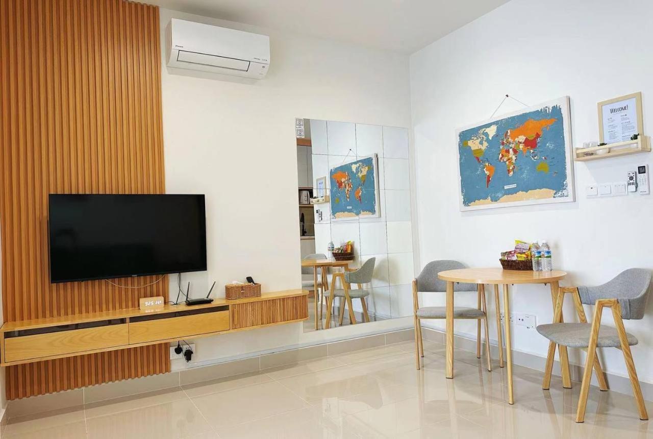 The Shore SummerSet Studio Apartment Kota Kinabalu City Centre photo 2