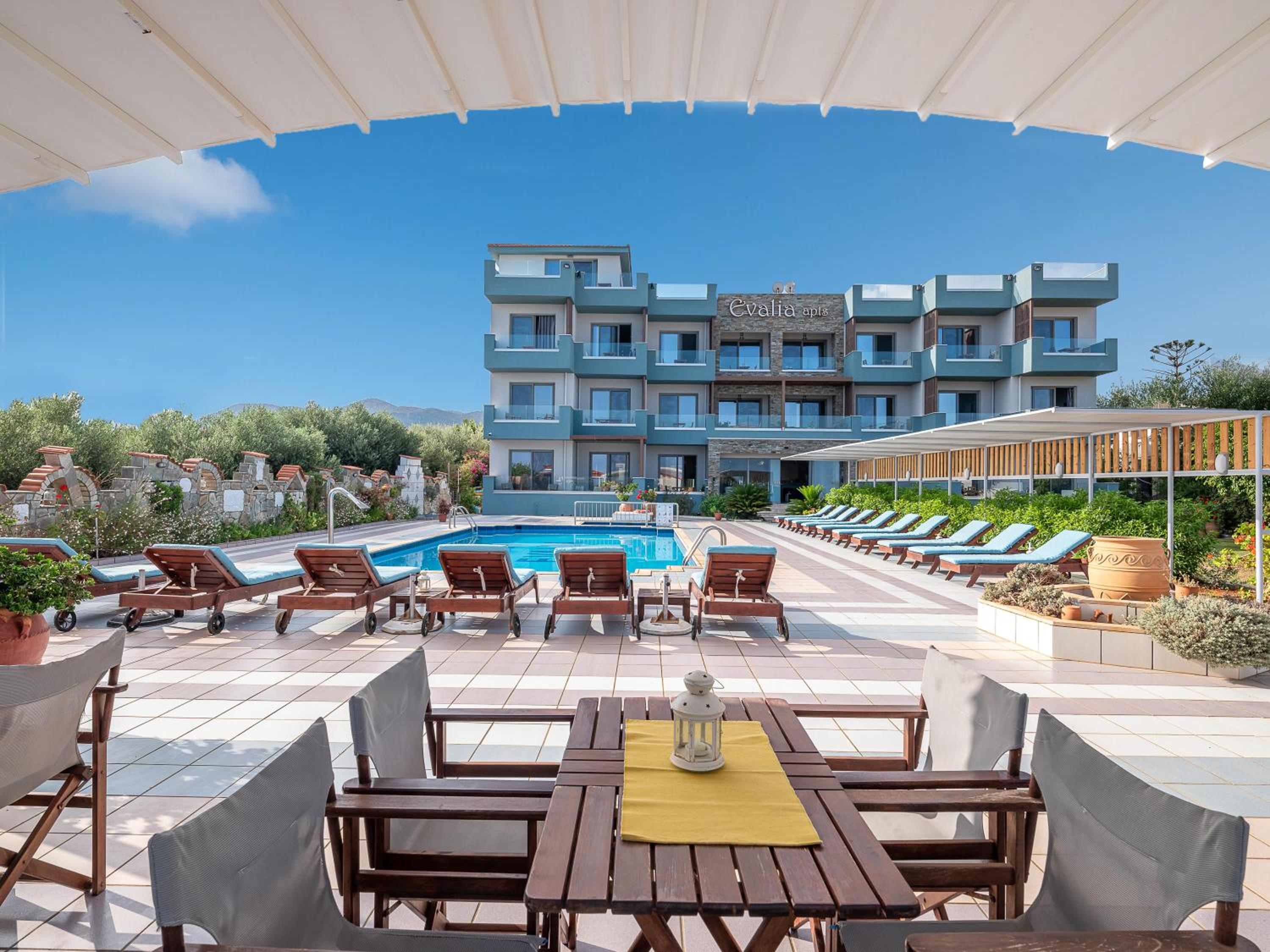 Evalia Apartments