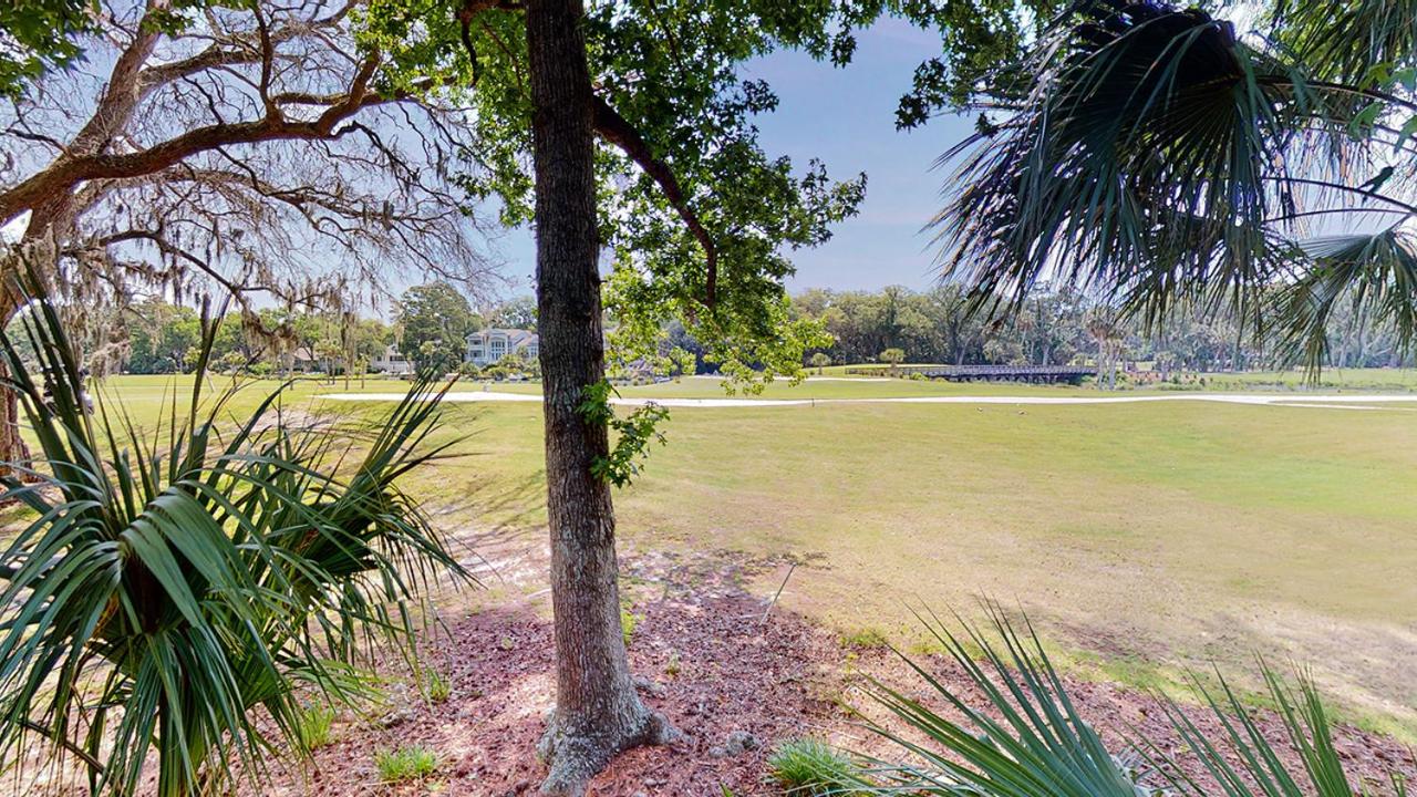 979 Inverness Village view 5