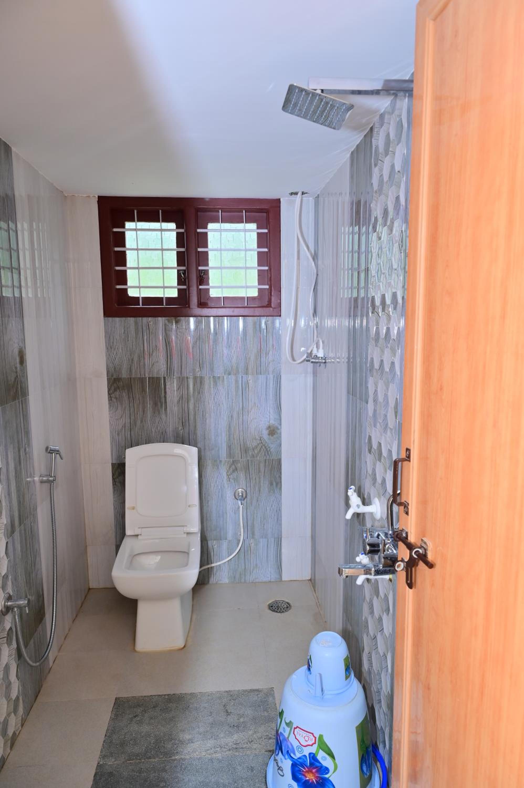 GOLDENGATE HOME STAY