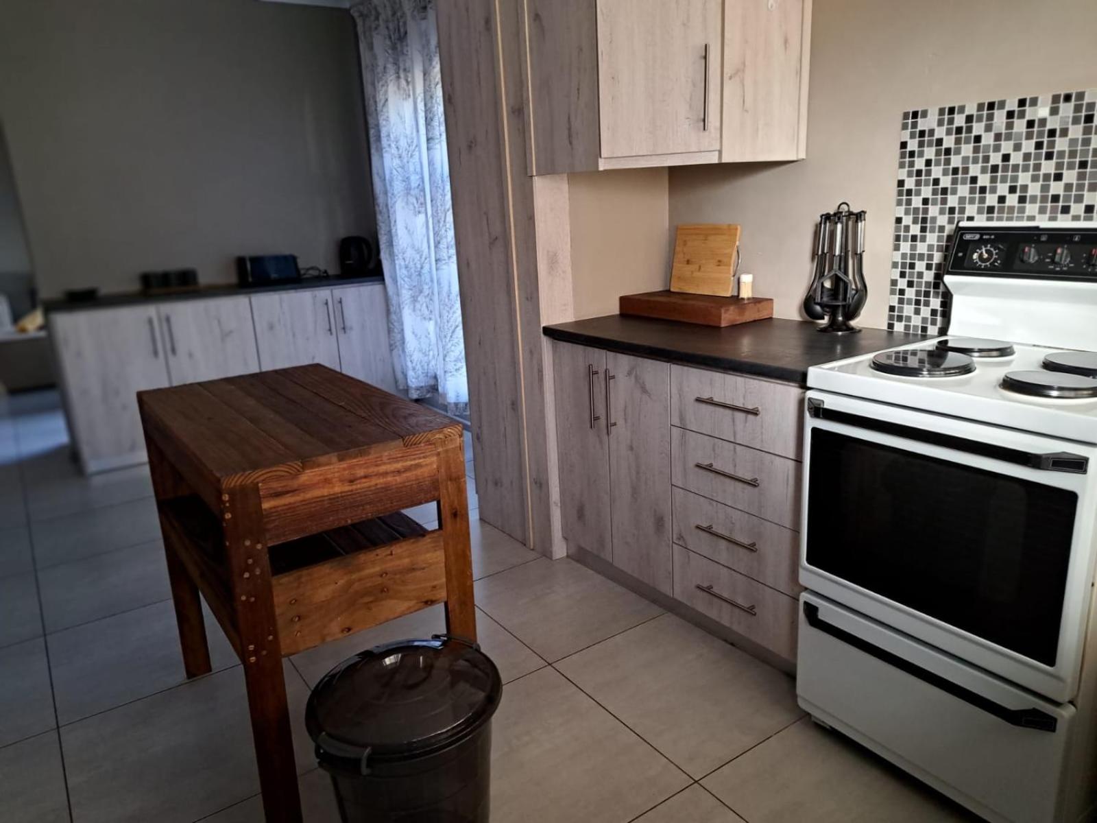 Cul-de-Stay Self-catering accommodation view 5