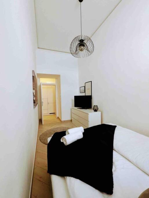 Luxury CityApartment 2