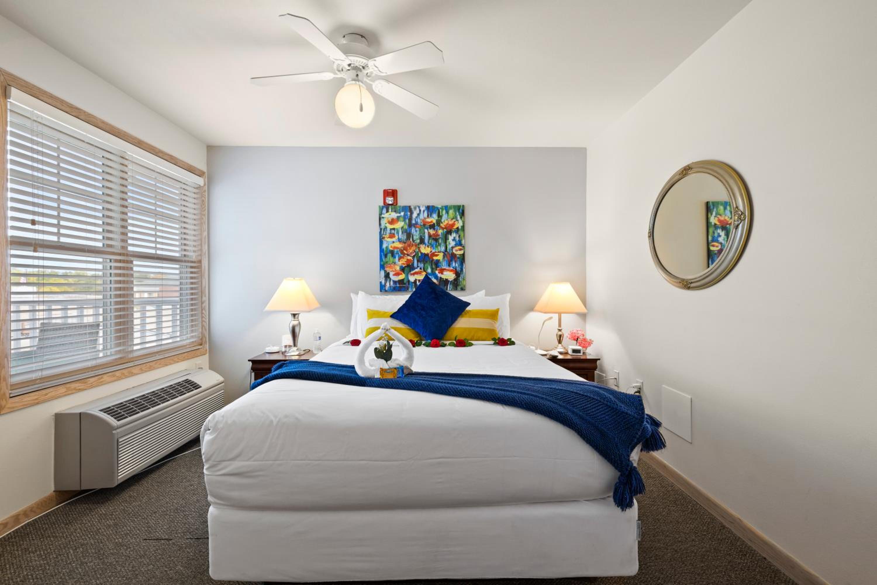 Mill Creek Hotel