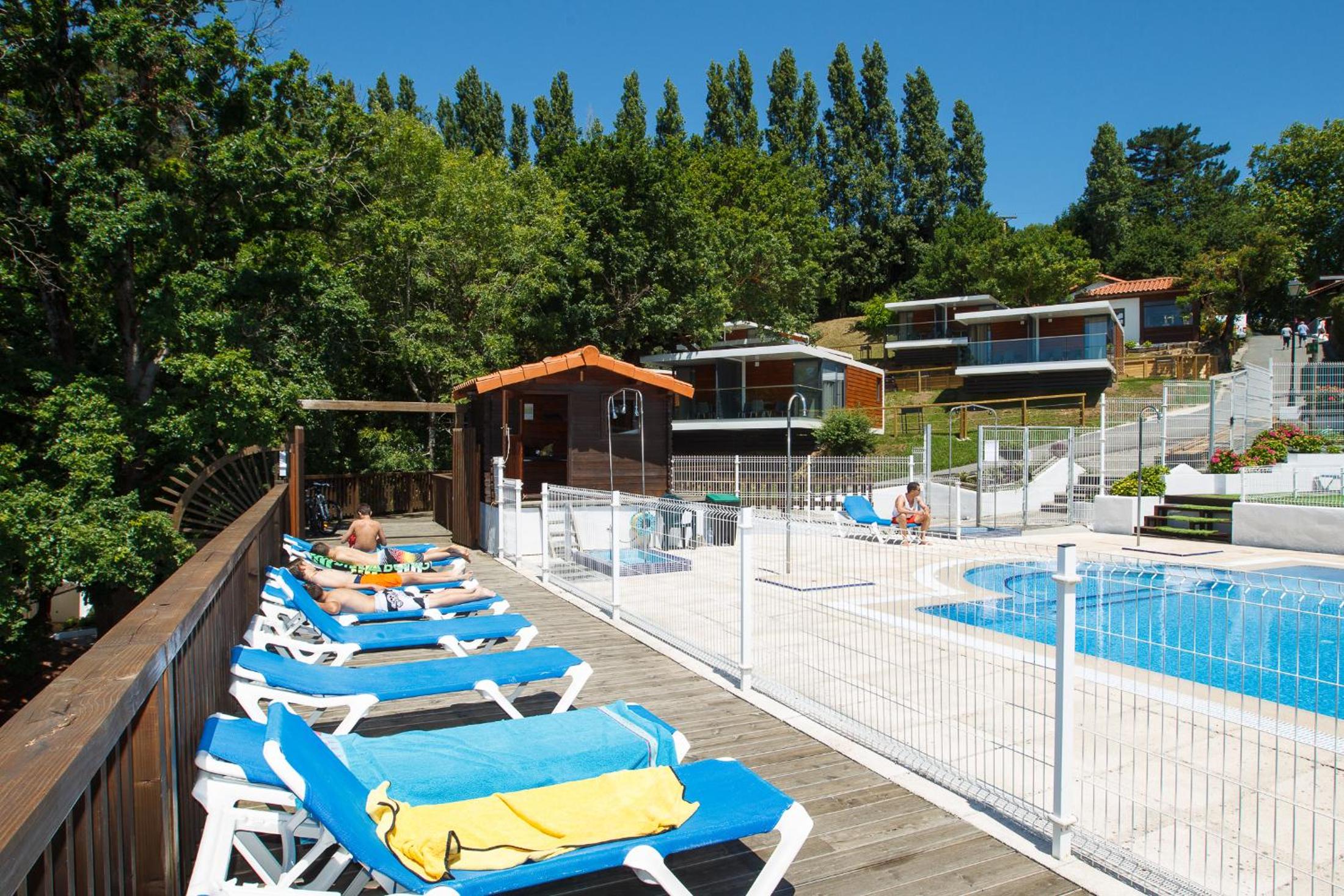 Bungalows Portuondo parking gratuito