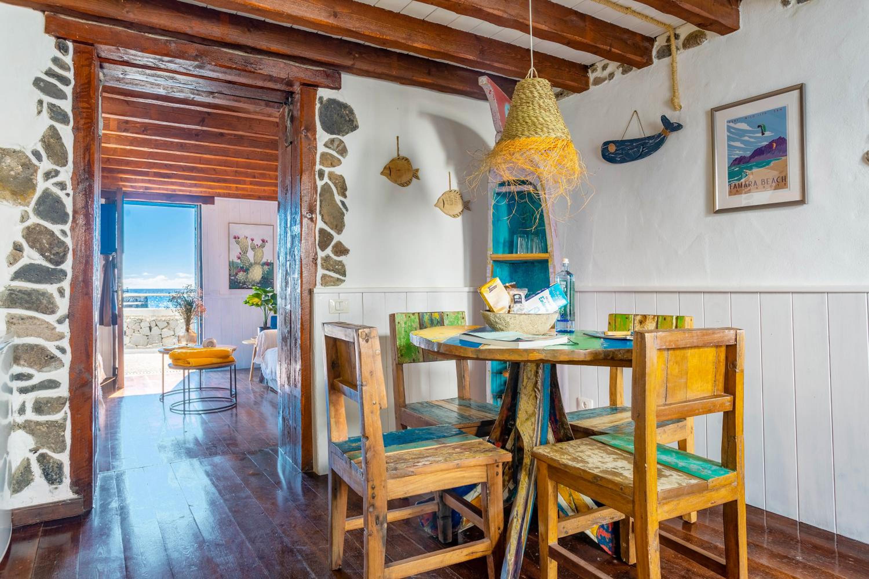 Eco Fisherman's Seafront Cottage - Fantastic Views - Private Courtyard view 4