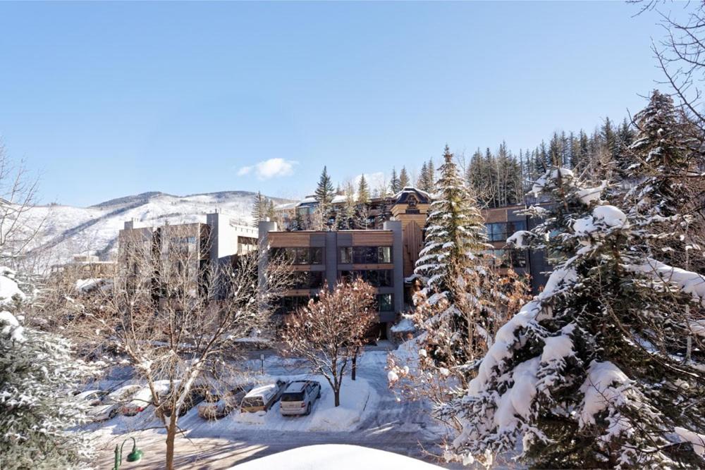 Durant Unit A101, Centrally Located, Sunny Condo with Great Views, A/C  Fireplace - Property Image 7