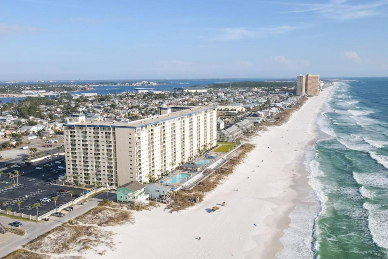 South-Facing Gulf-View Condo w/ Direct Beach Access Sleeps 10! view 4