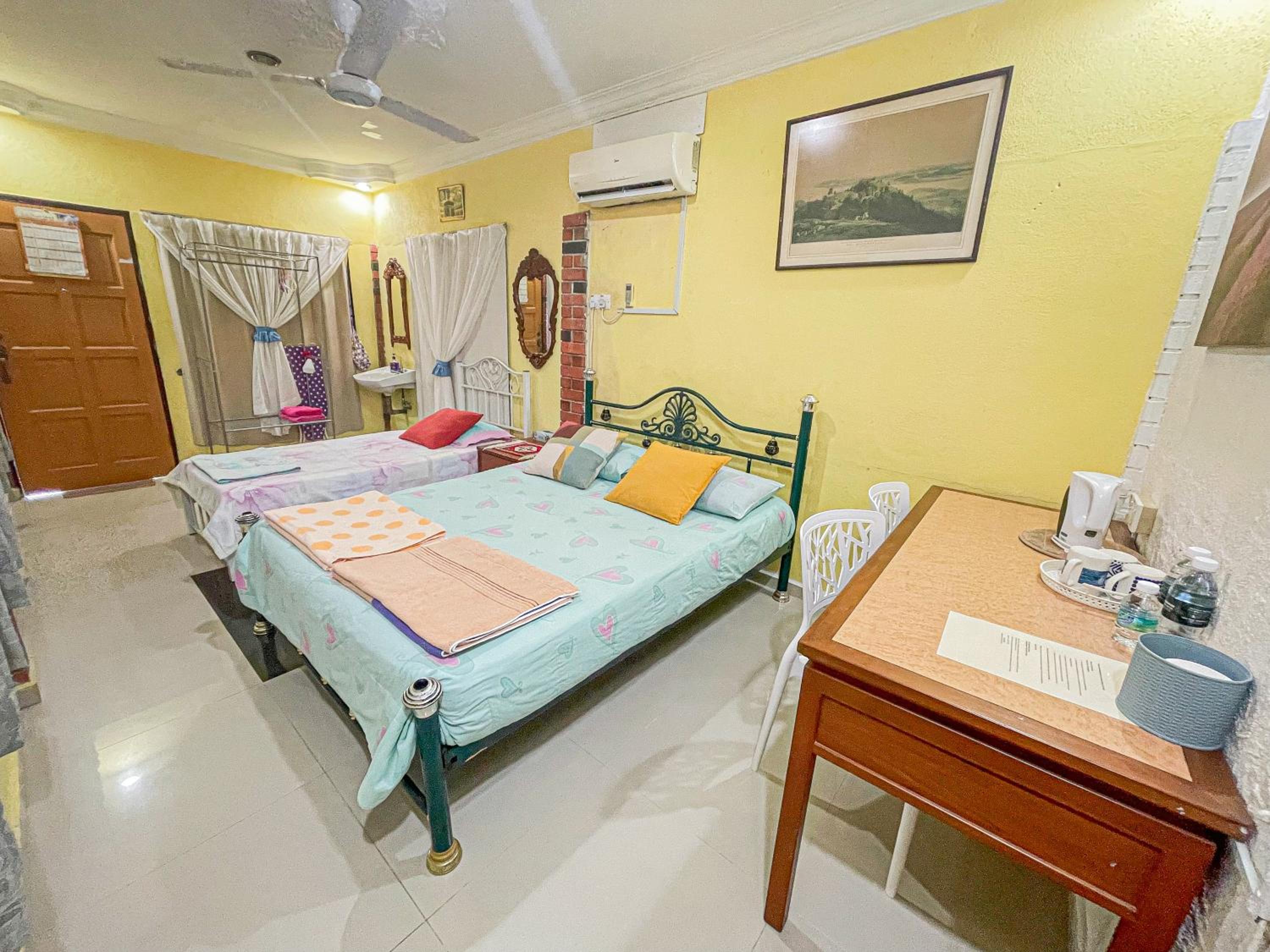 Dusun Indah Cottage 1 photo 5