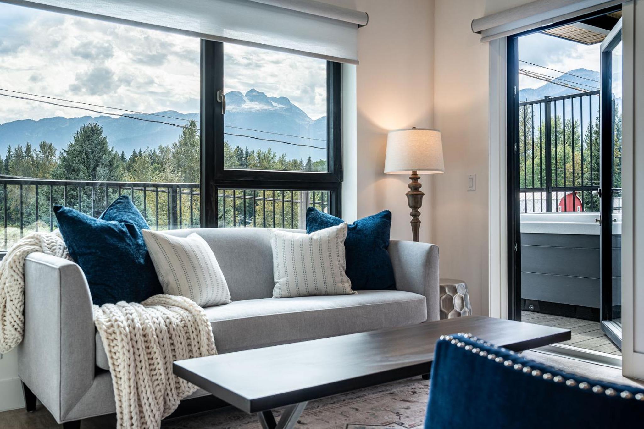 Hotel Stoked 4Ever - Revelstoke Condo (+Hot Tub) - Image 1