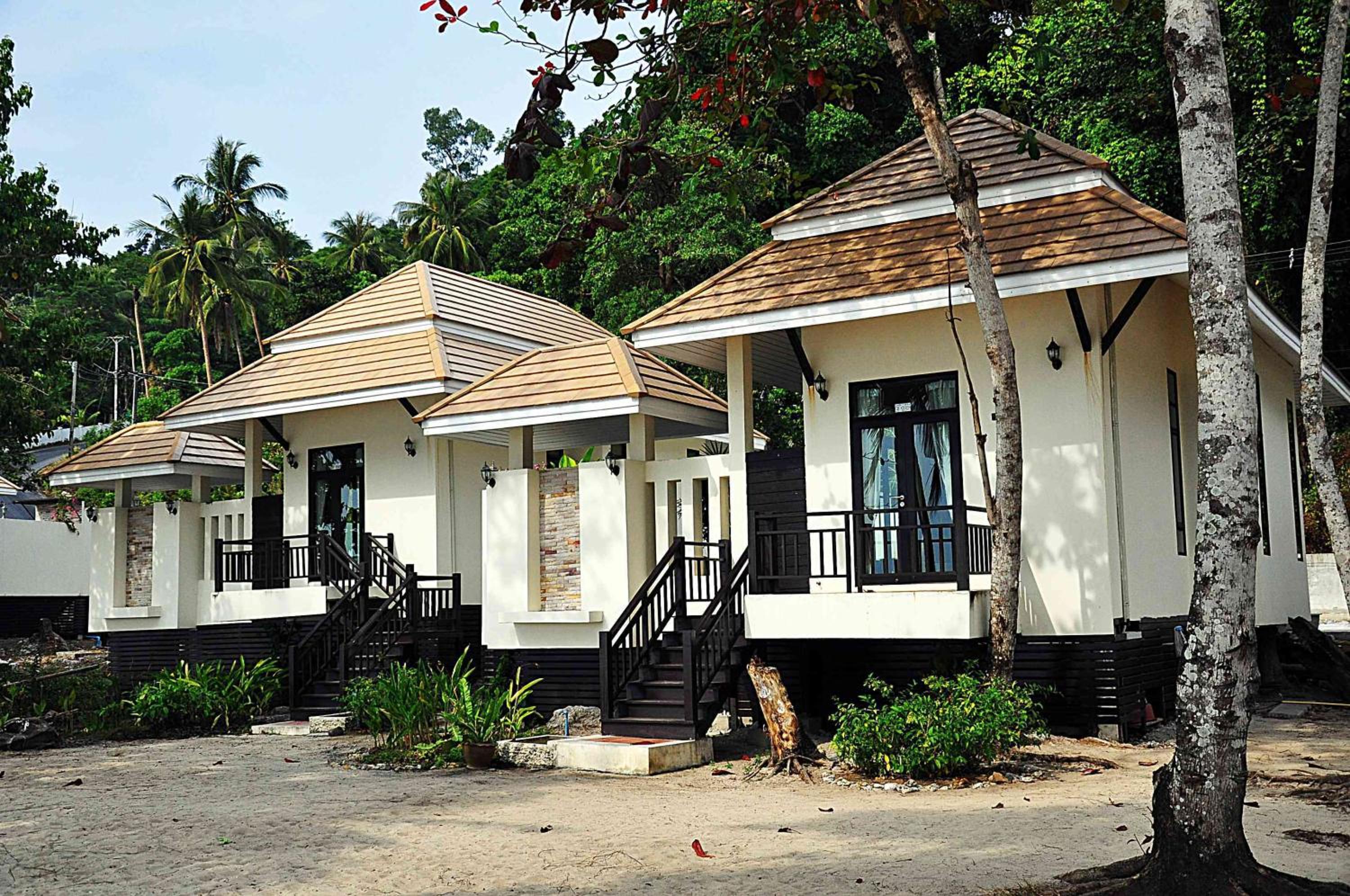 Siam Beach Resort