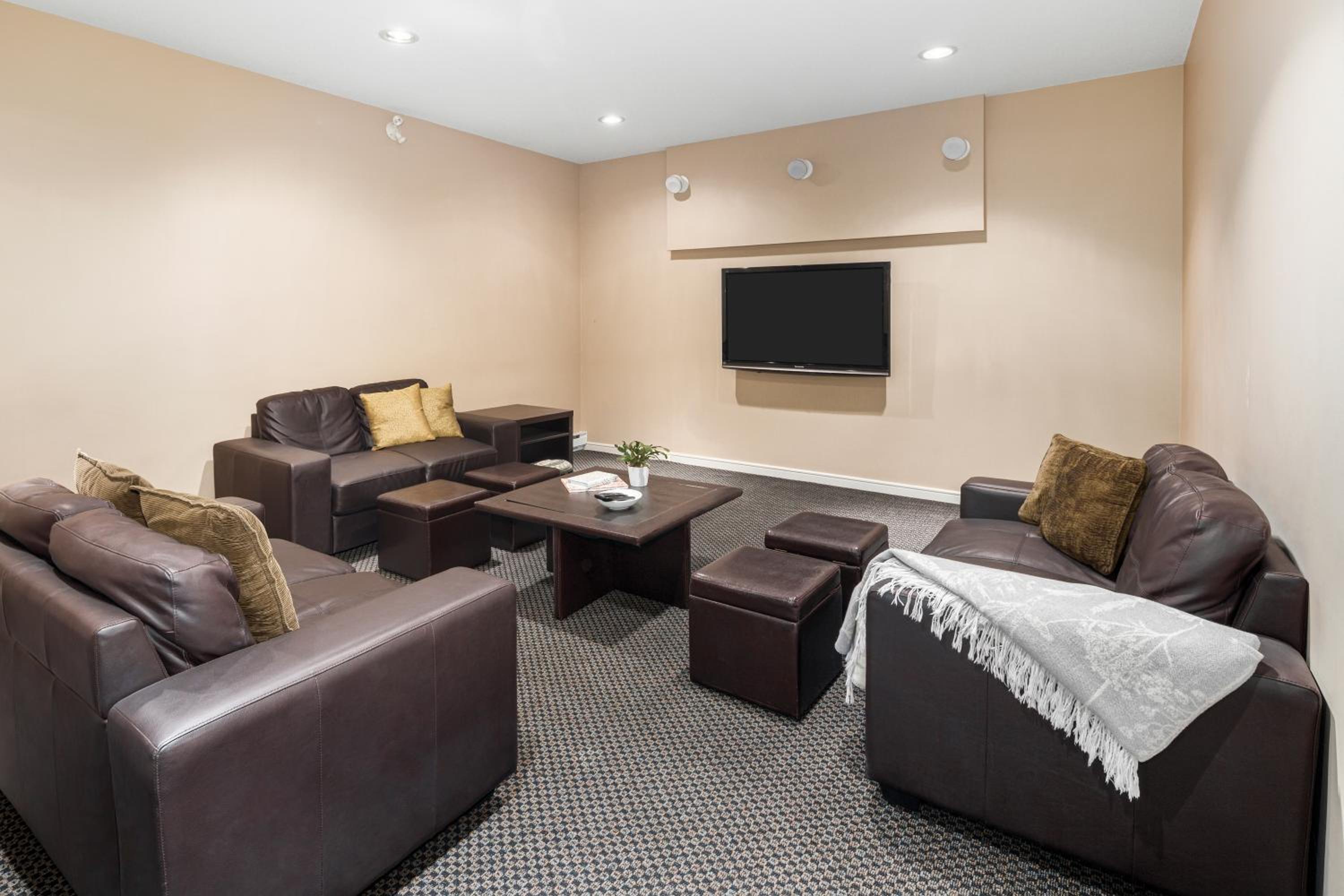 WorldMark Vancouver The Canadian
