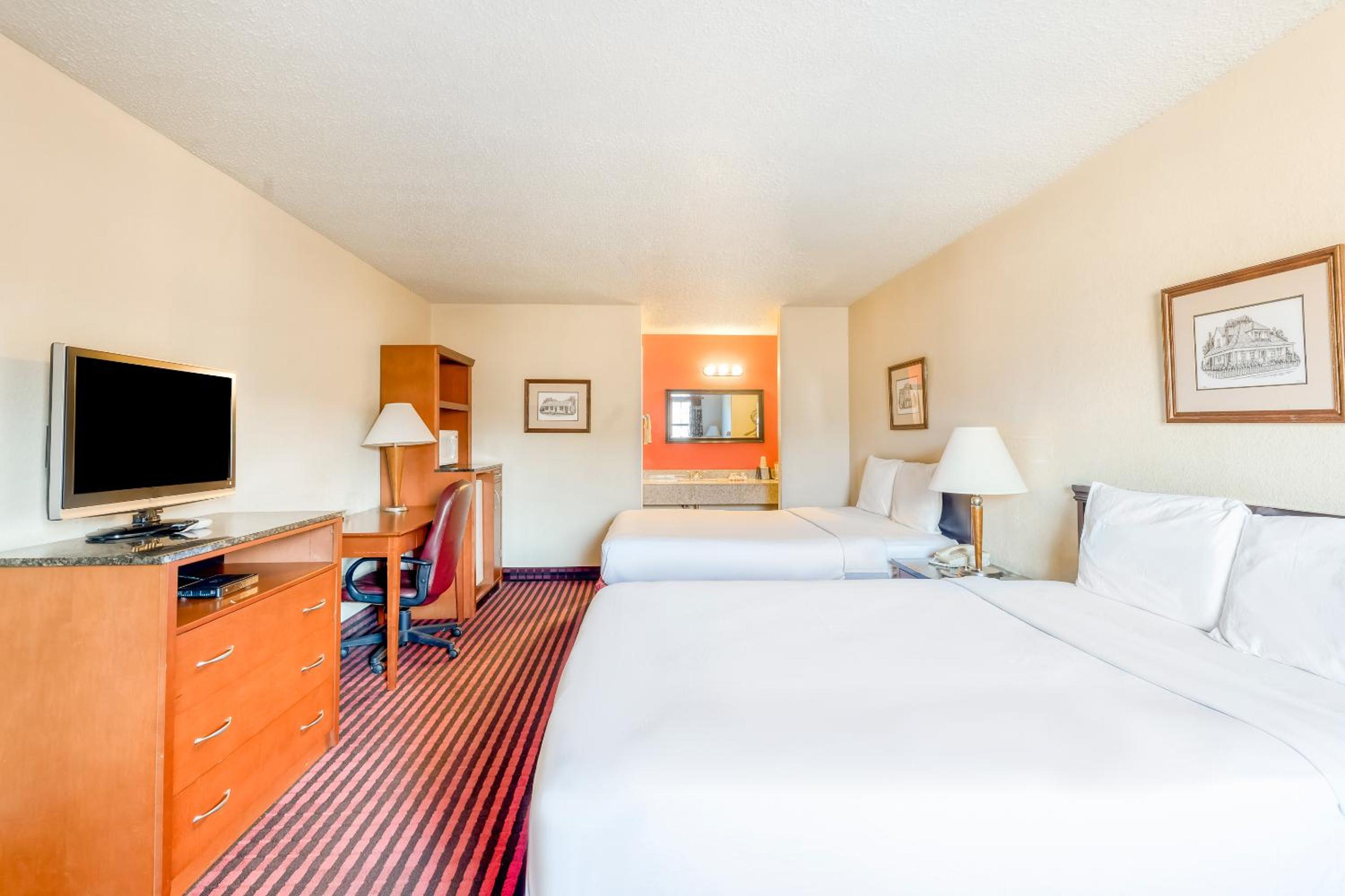 Rodeway Inn & Suites Jefferson