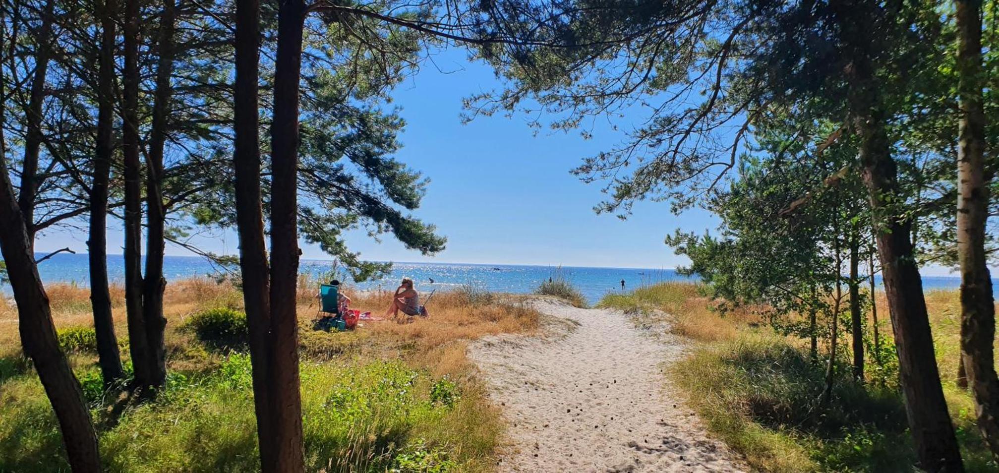 Njut av solen, havet, stranden! view 3