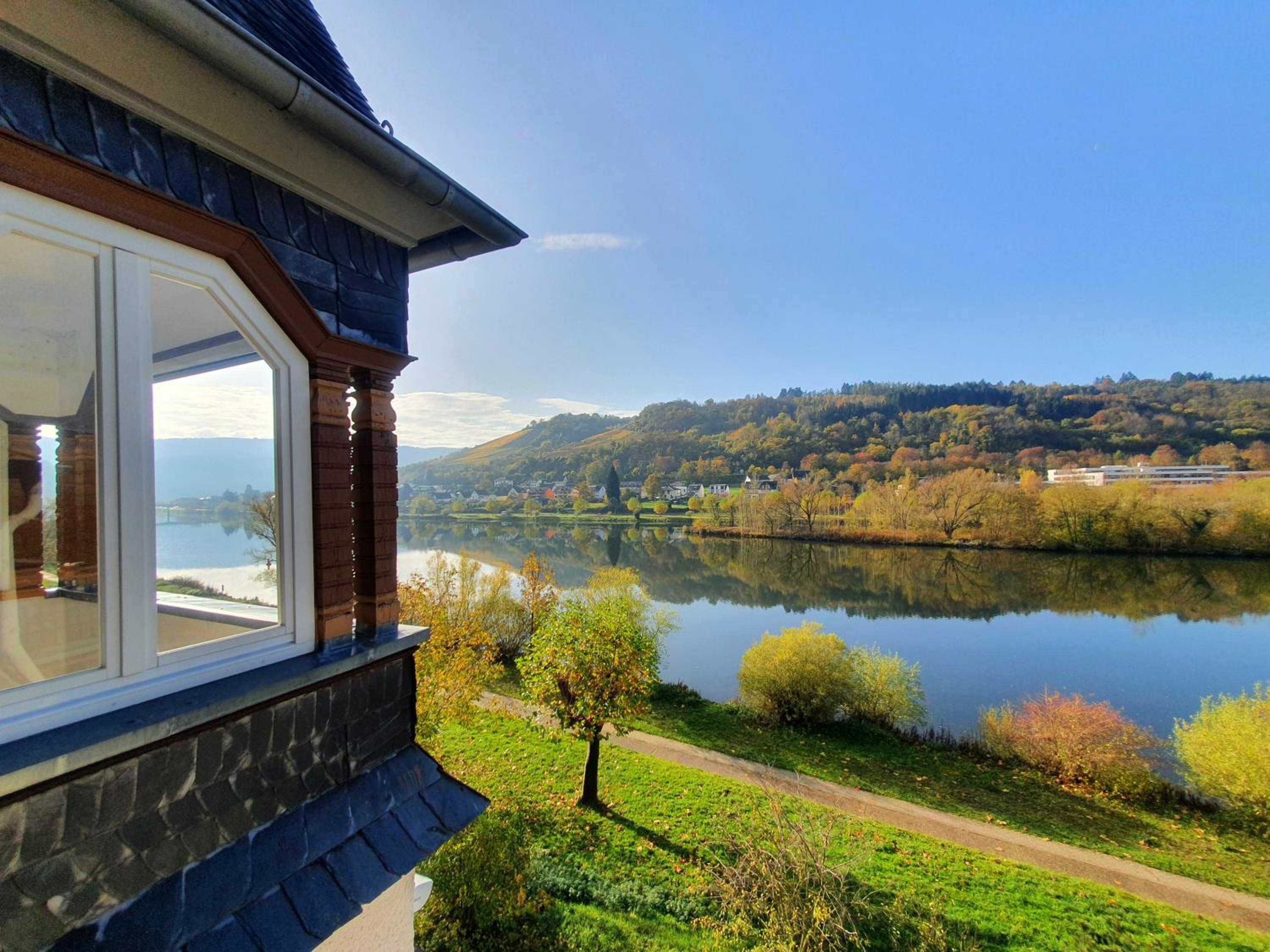 Ferienhaus Inselblick in Traumlage mit Balkon und Panoramablick
