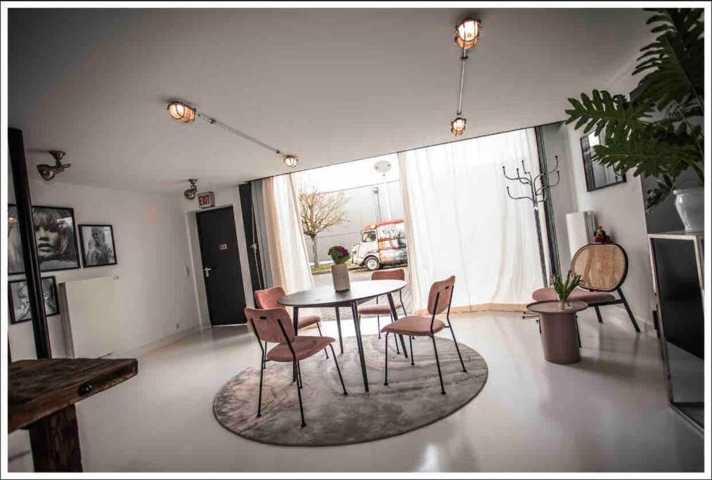 meeting & event spaces