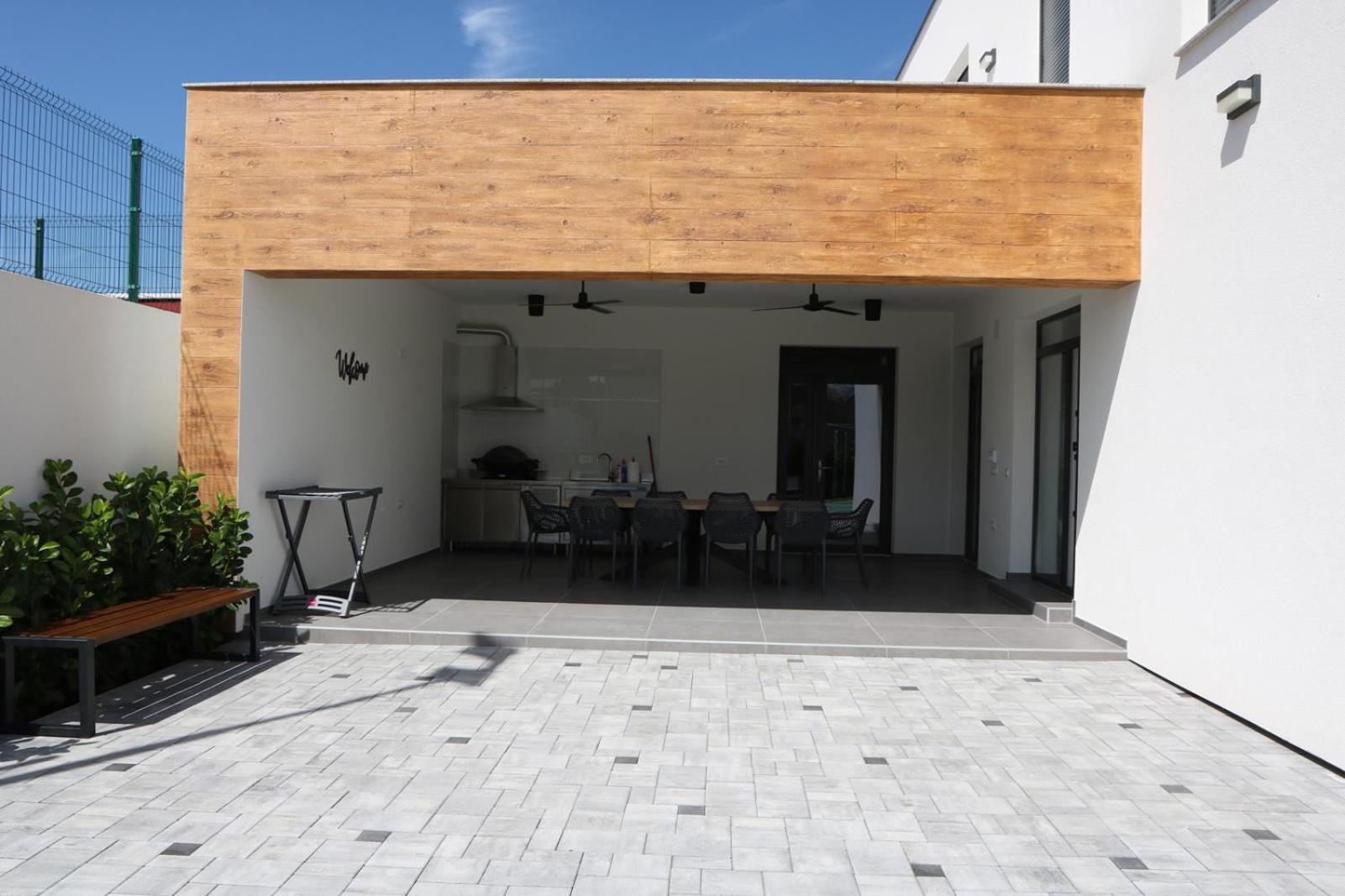 Avangard HOME II