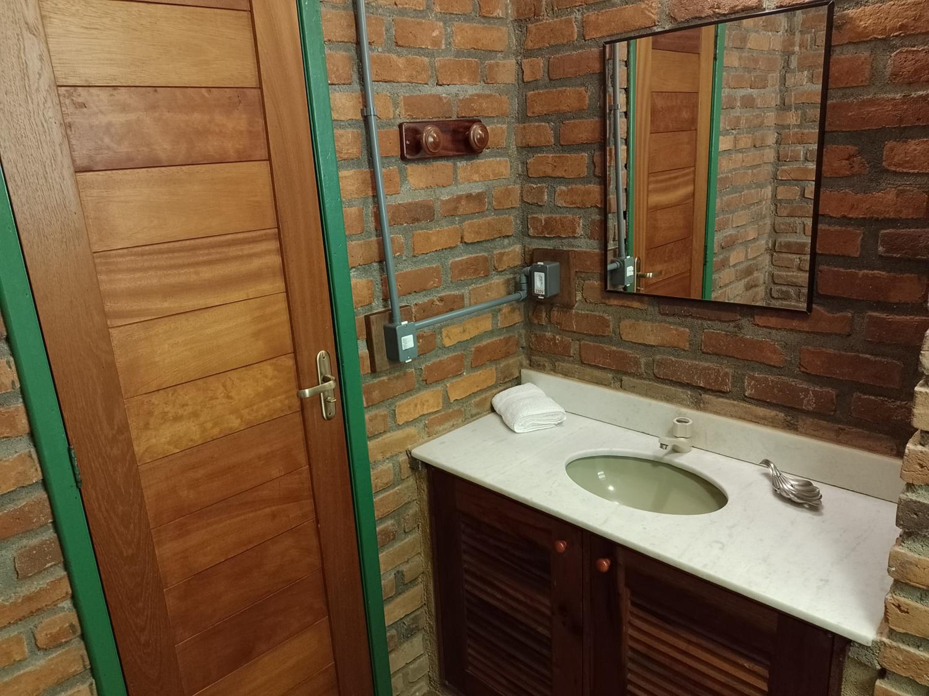 Casa Agaves à beira rio - Sítio Terra Surya