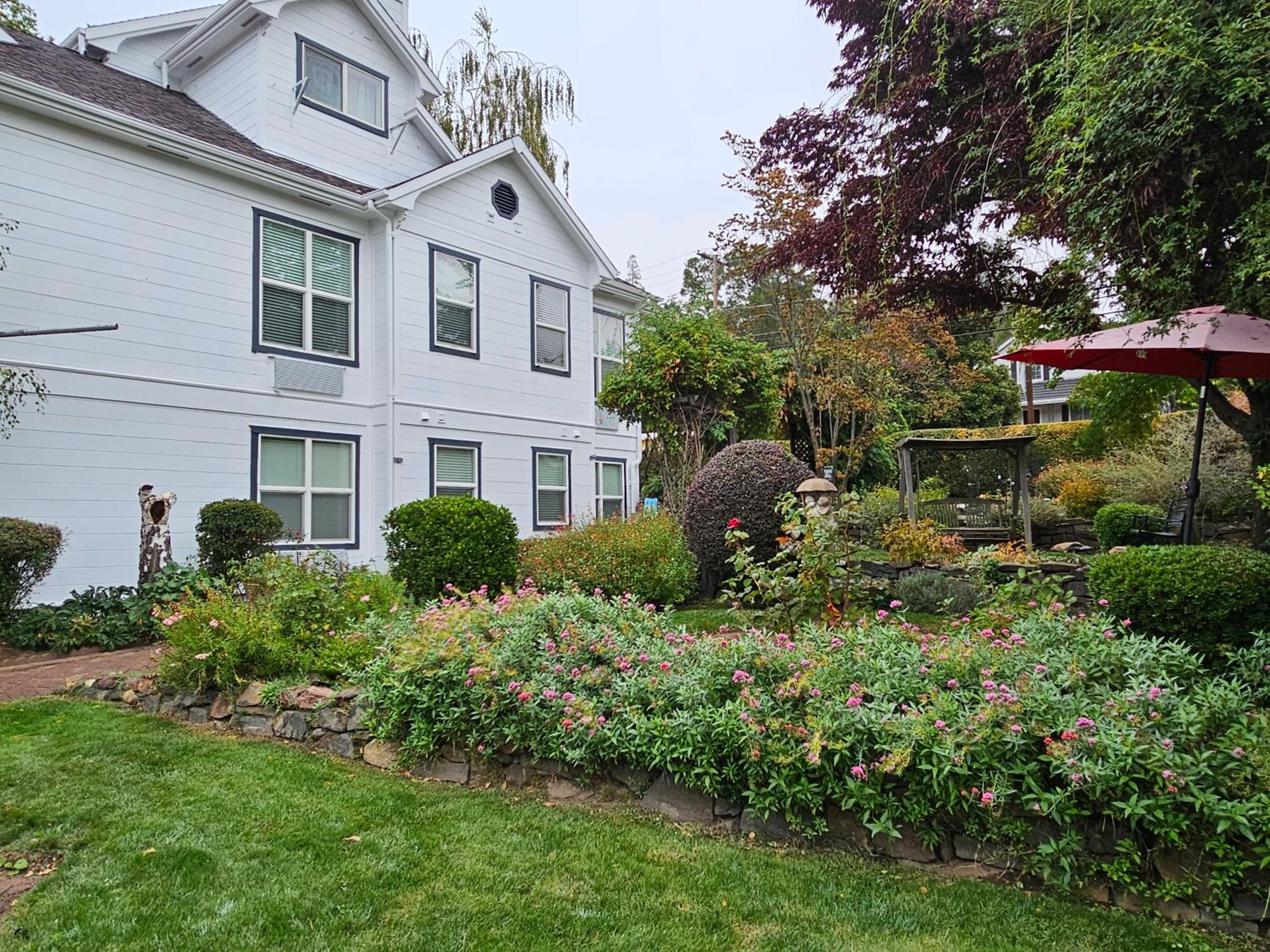 The Inn at 161