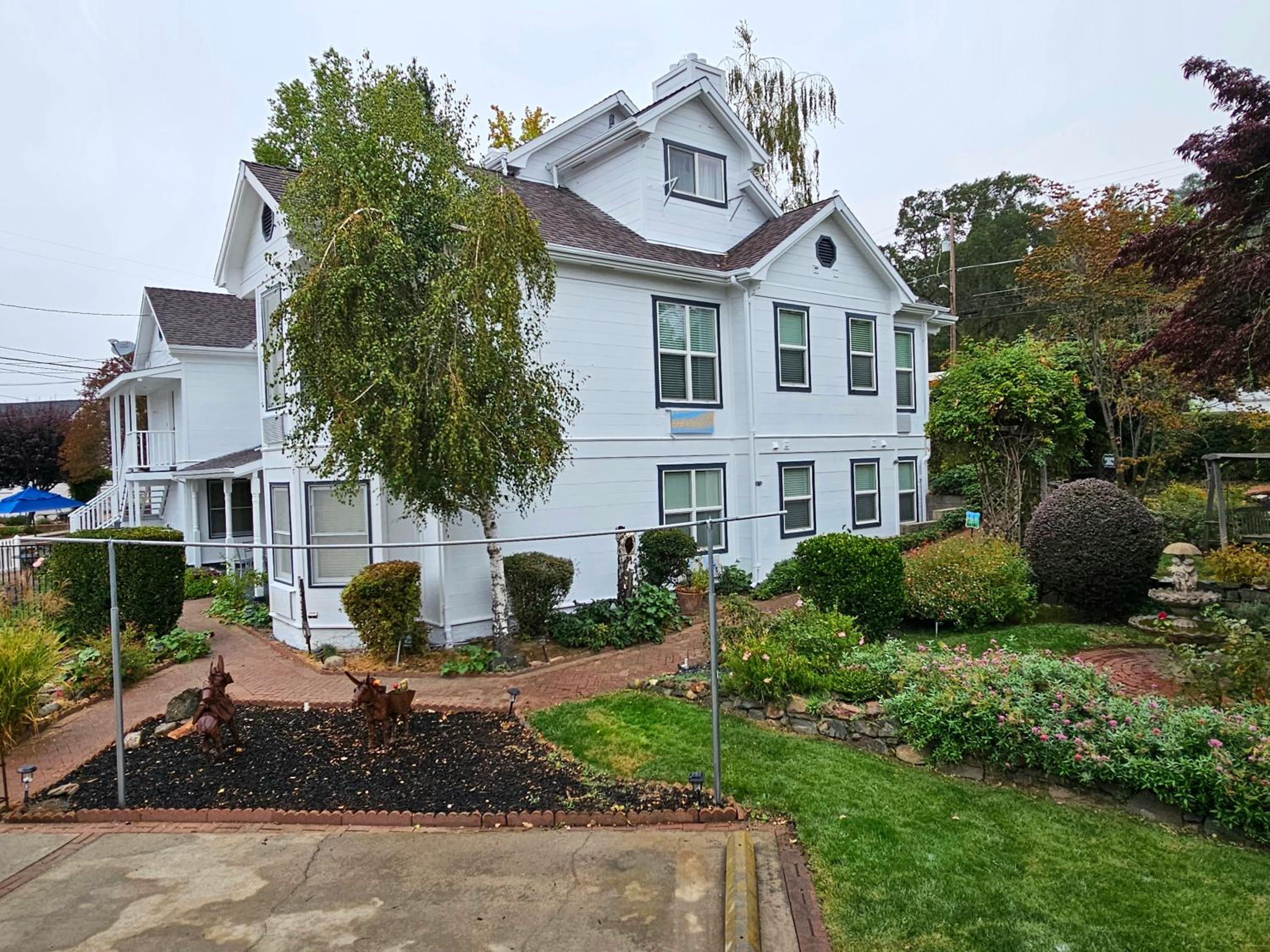 The Inn at 161