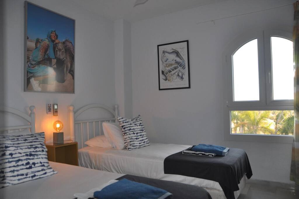Spectacular 3 bedrooms Sea Views apartment