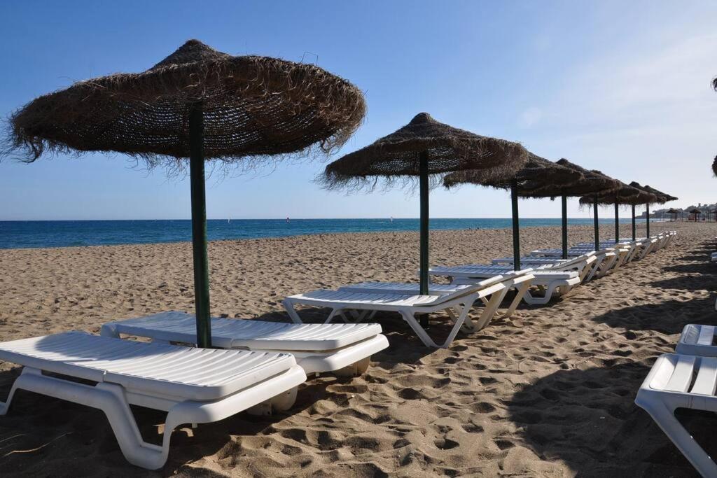 Spectacular 3 bedrooms Sea Views apartment