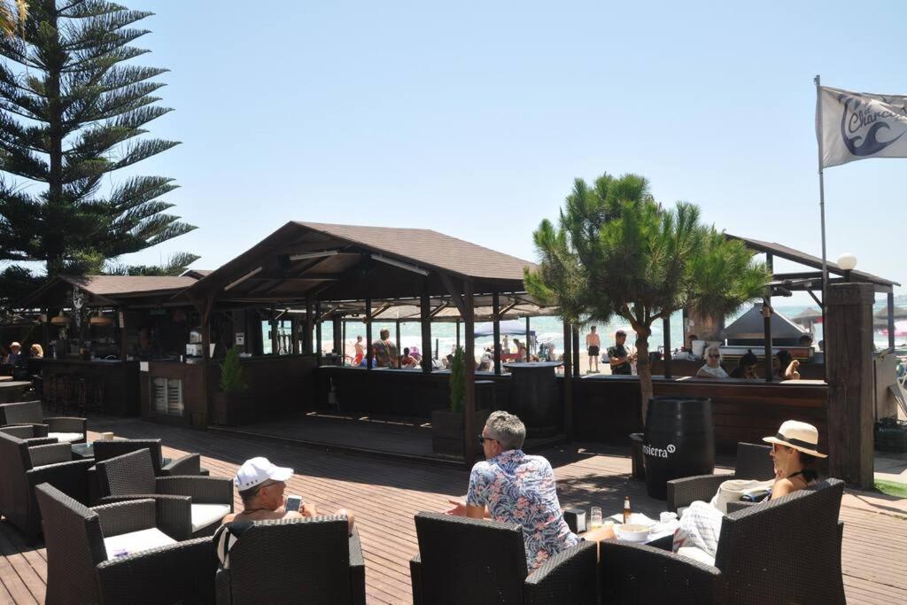 Spectacular 3 bedrooms Sea Views apartment