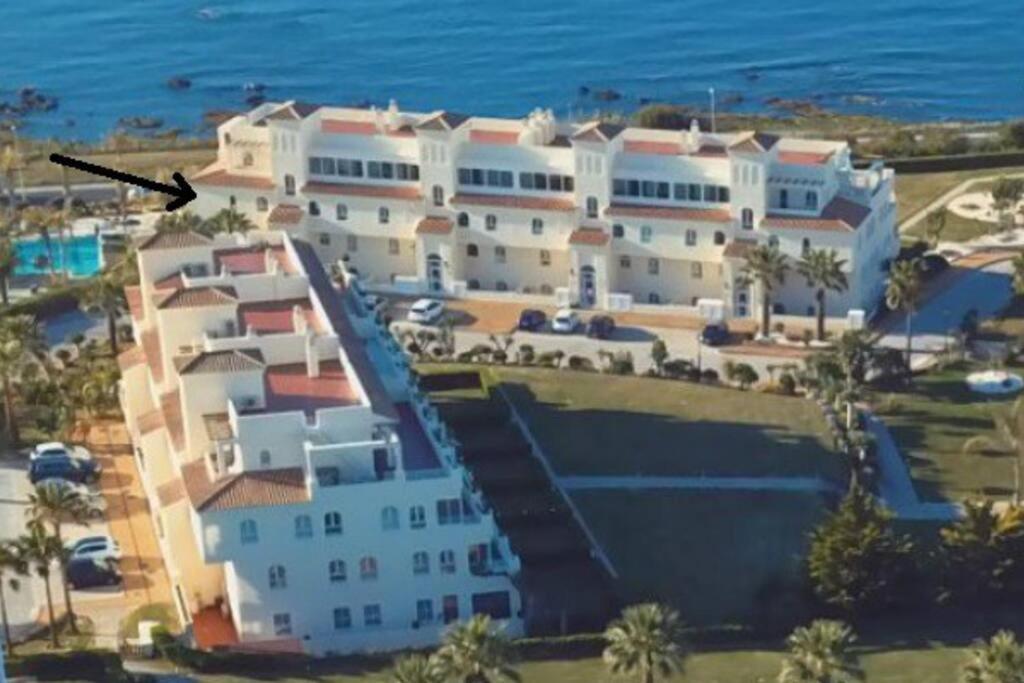 Spectacular 3 bedrooms Sea Views apartment