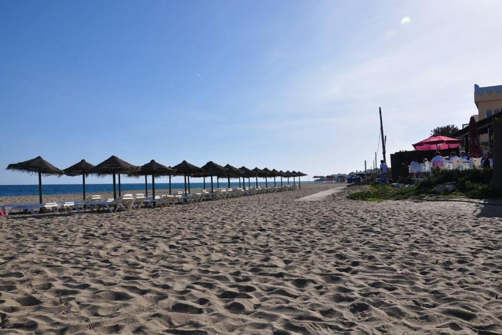 Spectacular 3 bedrooms Sea Views apartment