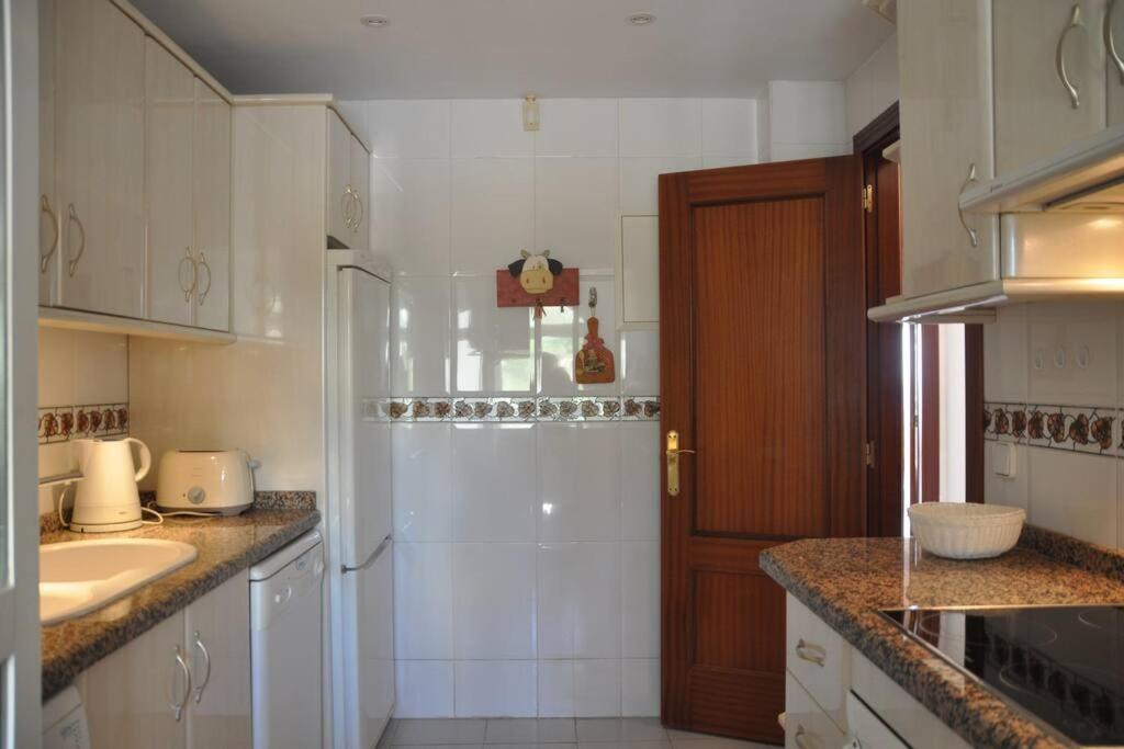 Spectacular 3 bedrooms Sea Views apartment