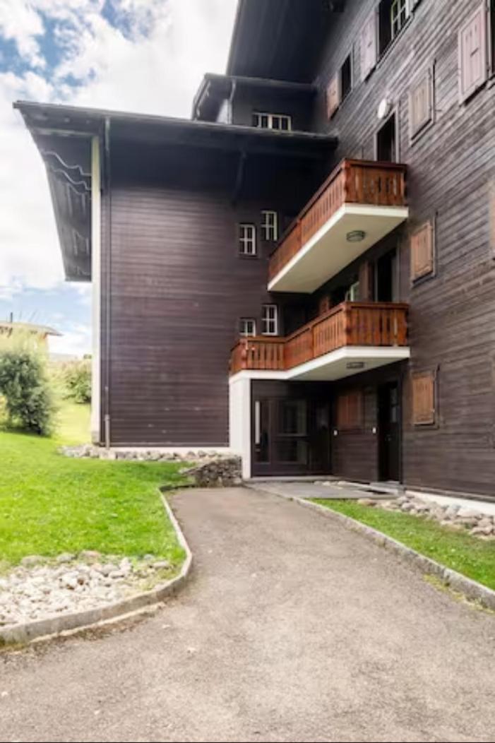 Rare, quite & centered Apartment with Garden & Fireplace