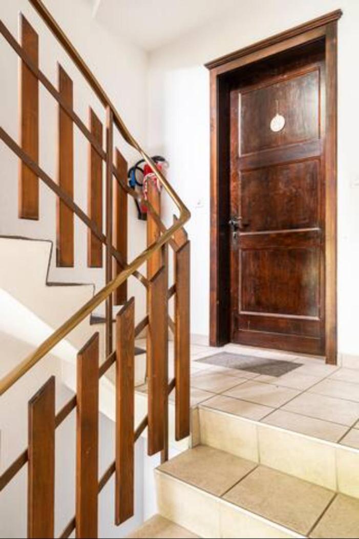 Rare, quite & centered Apartment with Garden & Fireplace