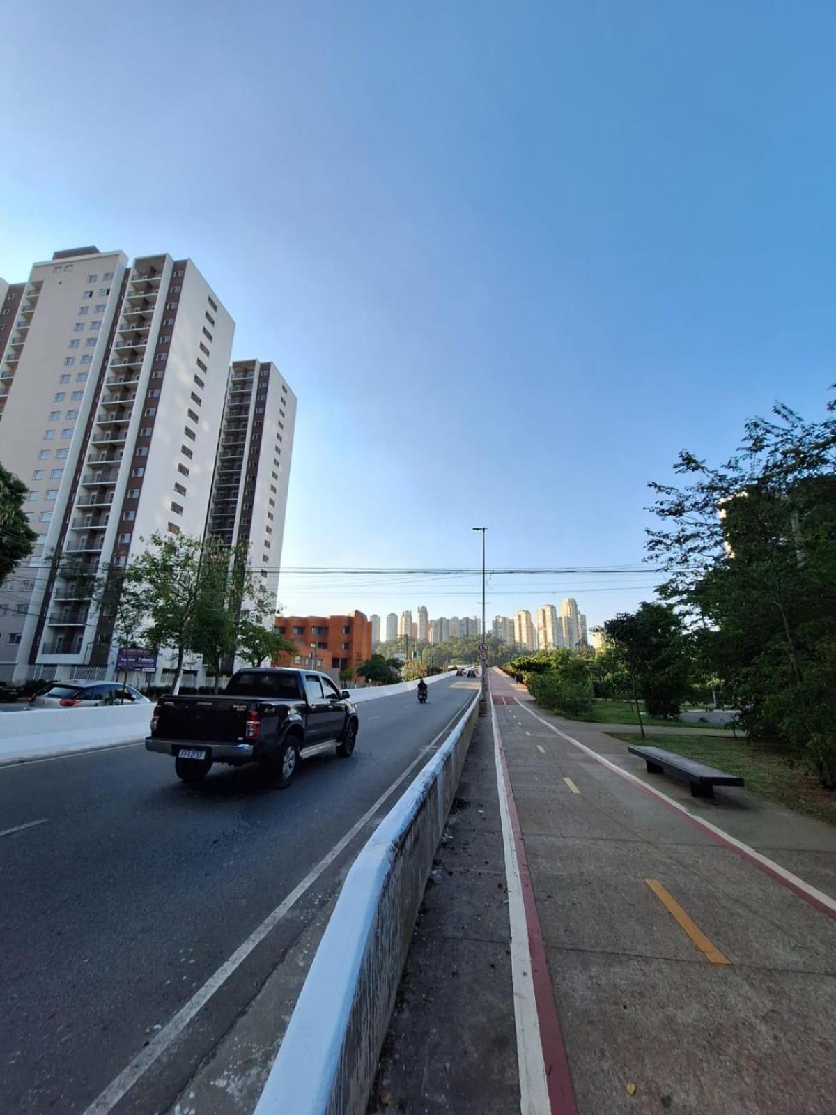 1107 Ponte Laguna, Pq Burle Marx, Apto 1 dorm e Varanda