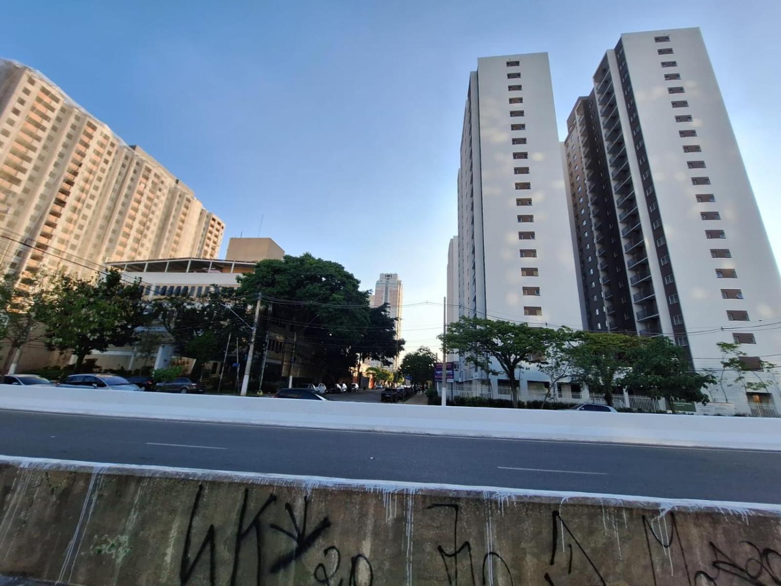 1107 Ponte Laguna, Pq Burle Marx, Apto 1 dorm e Varanda