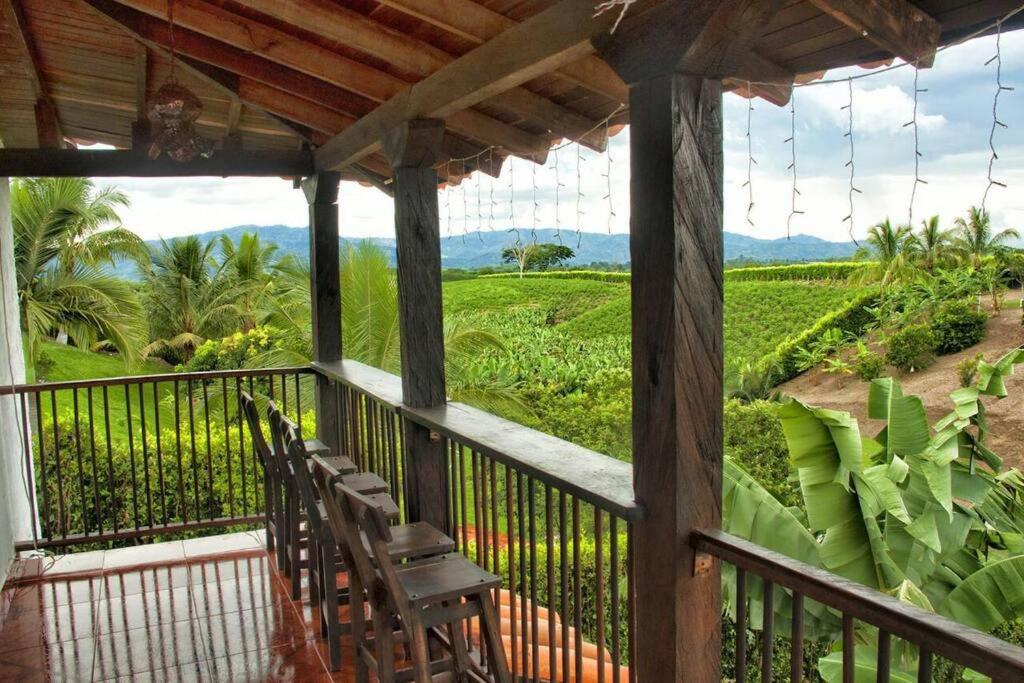 Casa Azabache Traditional Colombian villa