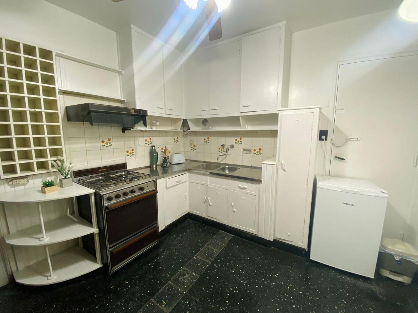 HERMOSO DEPARTAMENTO CENTRICO