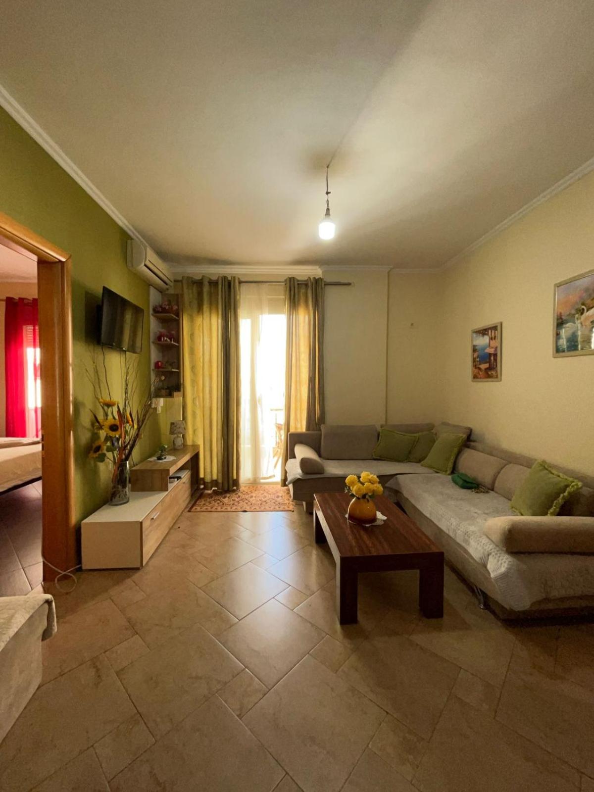 Buneci apartment