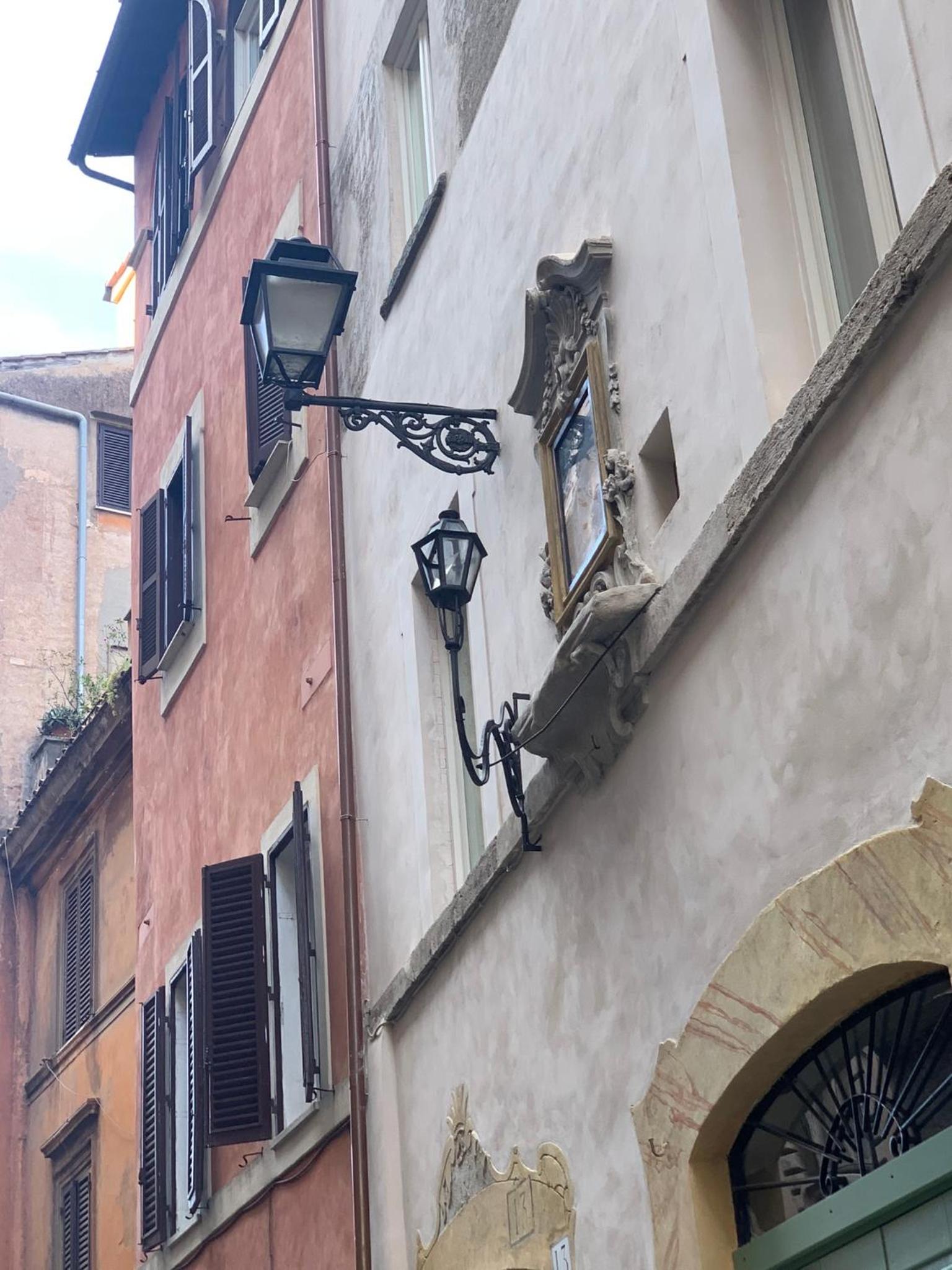 Old Monserrato in Campo de' Fiori