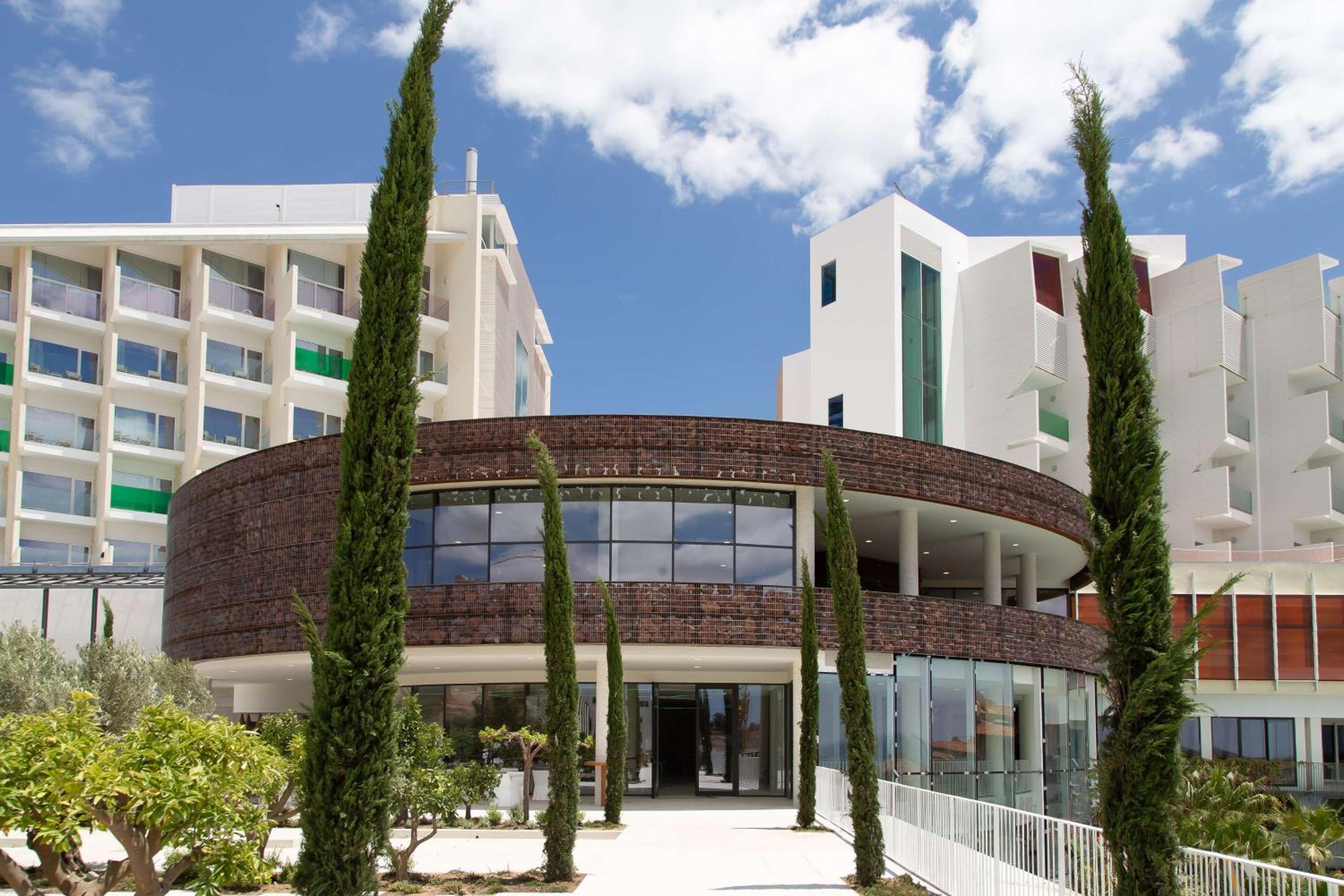 Higuerón Hotel Málaga, Curio Collection by Hilton - Image 2