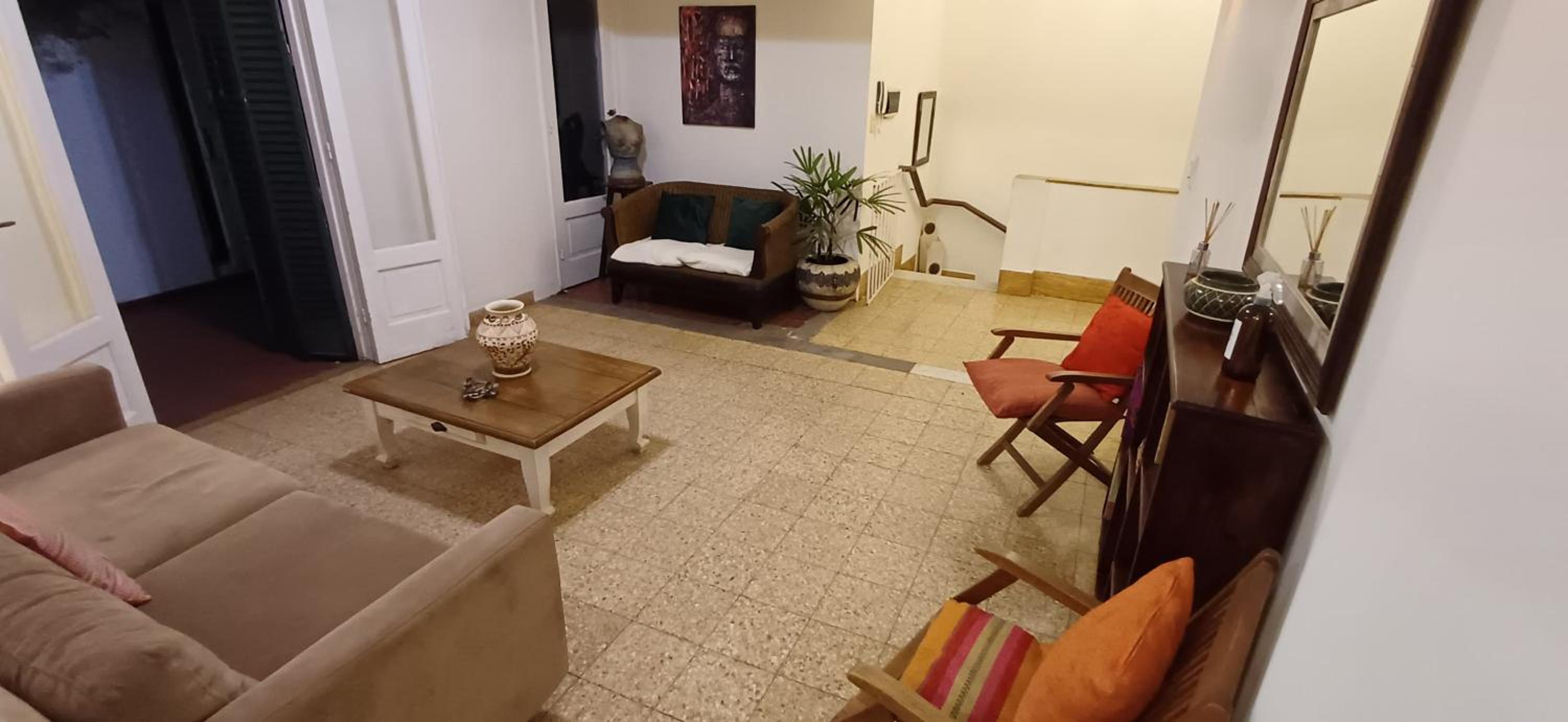 Departamento 2 dormitorios Microcentro