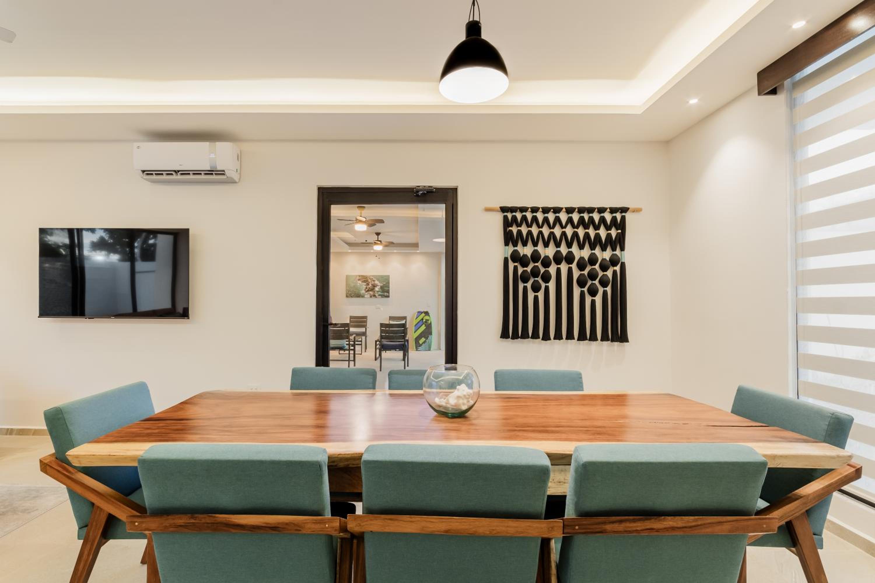meeting & event spaces