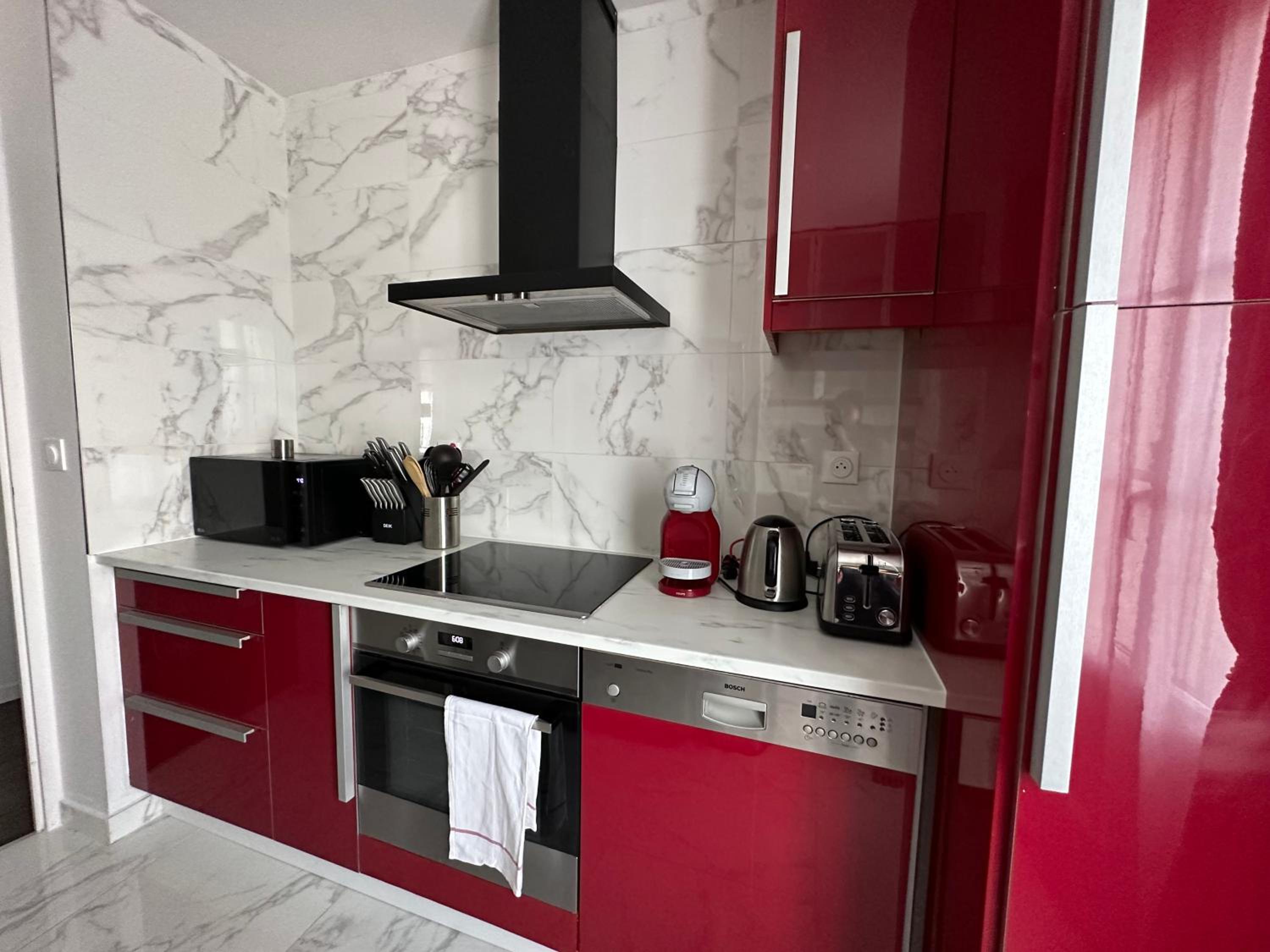 Apt Place de Toscane - 4min Disneyland-PARIS