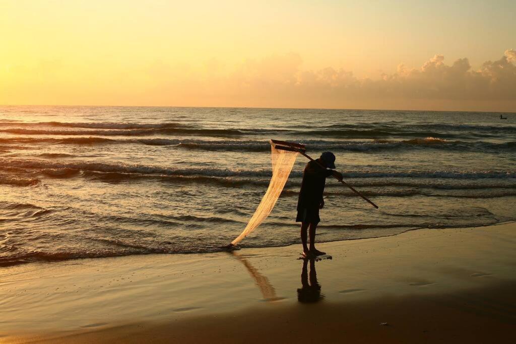 The Jungle Loft, 7 min Walk to Guiones beach + Jacuzzi